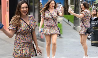 Kelly Brook aldığı kilolar hakkında konuştu..